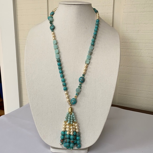 Jewelry - Gorgeous long glass and carved bead blue and Pearl necklace
